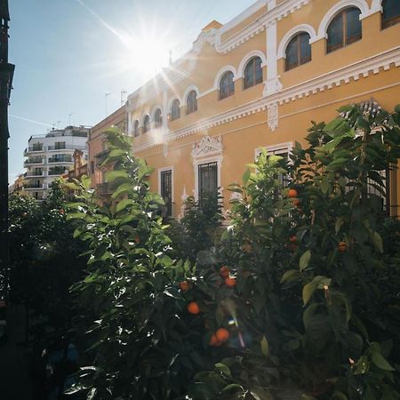 Apartamentos Abreu Suites Seville Luaran gambar
