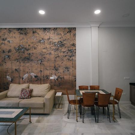 Apartamentos Abreu Suites Seville Luaran gambar