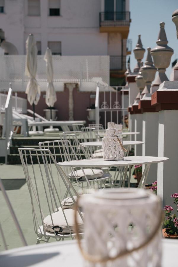 Apartamentos Abreu Suites Seville Luaran gambar