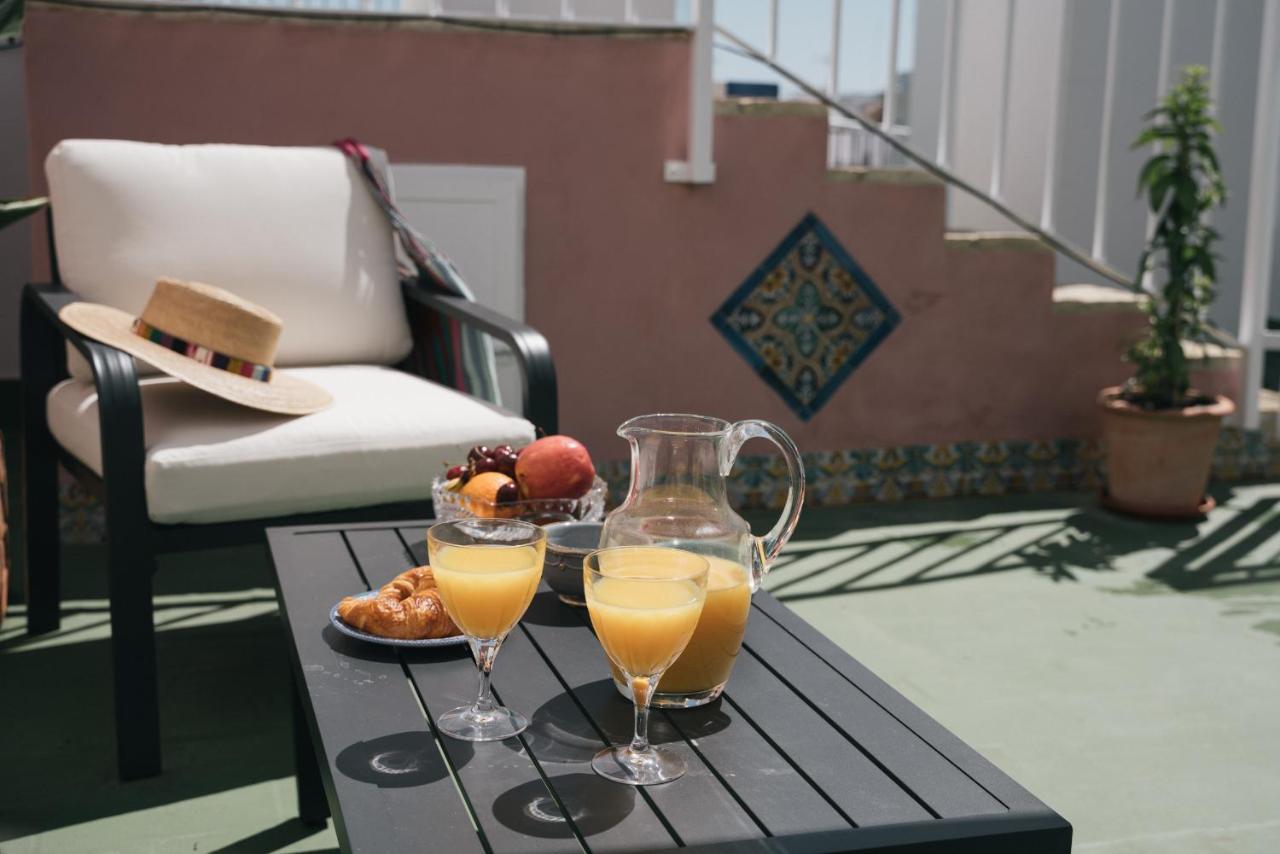 Apartamentos Abreu Suites Seville Luaran gambar