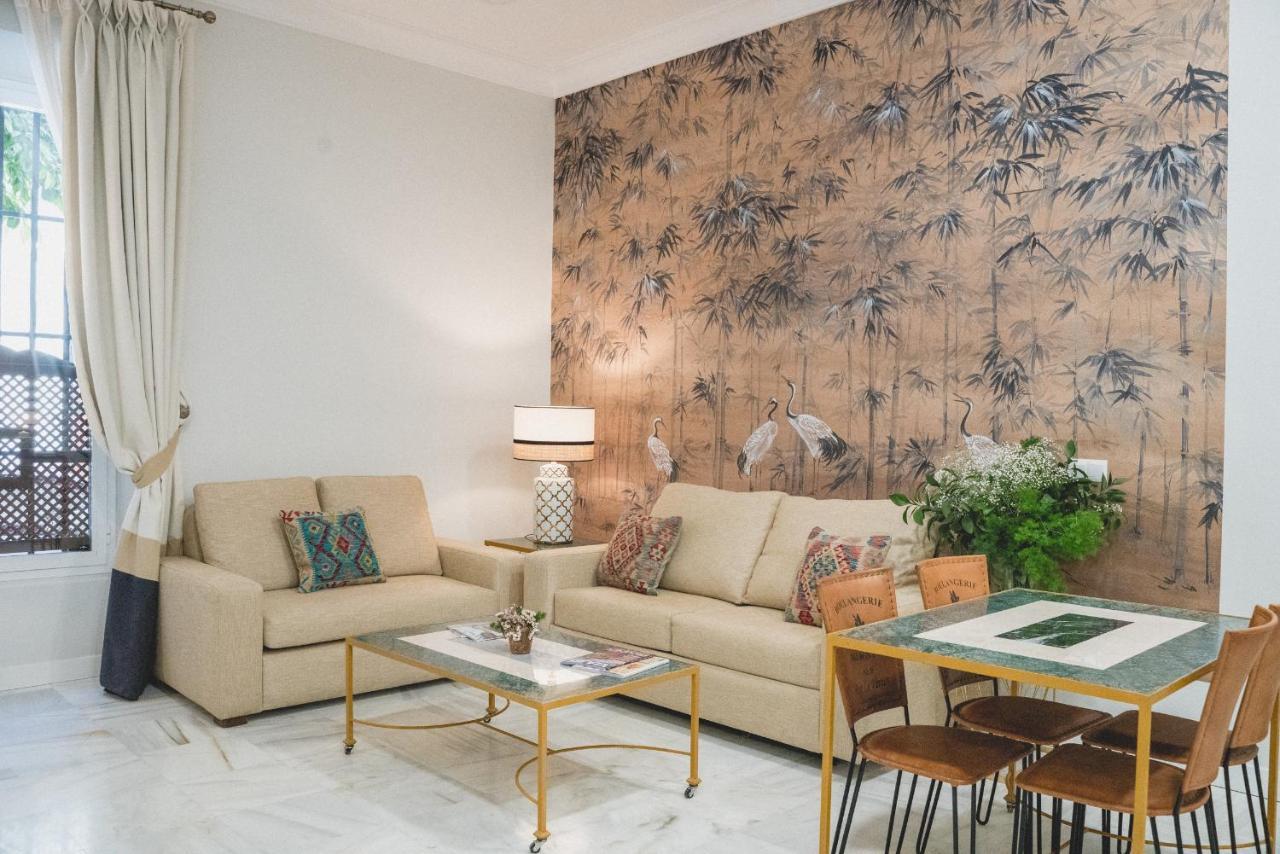 Apartamentos Abreu Suites Seville Luaran gambar