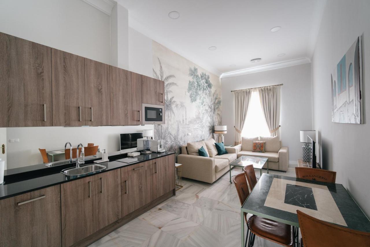 Apartamentos Abreu Suites Seville Luaran gambar